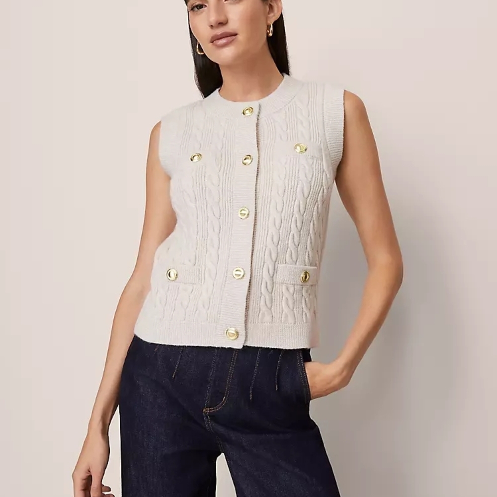 Ann Taylor Cream Cable Knit Sleeveless Cardigan